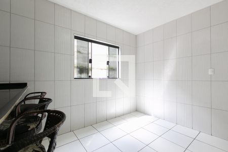 Casa à venda com 150m², 3 quartos e 4 vagas Casa à venda com 150m², 3 quartos e 4 vagasCozinha