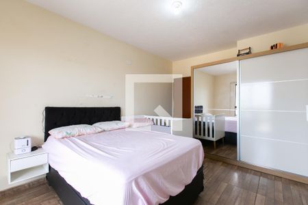 Casa à venda com 150m², 3 quartos e 4 vagas Casa à venda com 150m², 3 quartos e 4 vagasSuíte