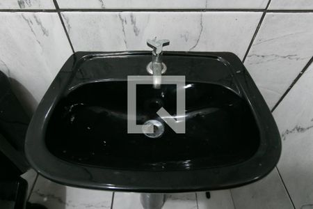 Casa à venda com 150m², 3 quartos e 4 vagas Casa à venda com 150m², 3 quartos e 4 vagasBanheiro 4