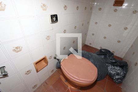 Casa para alugar com 250m², 3 quartos e 2 vagasBanheiro de serviço