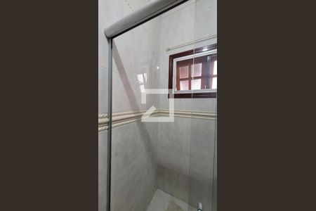 Casa à venda com 300m², 4 quartos e 4 vagas Casa à venda com 300m², 4 quartos e 4 vagasBanheiro da Suíte 1