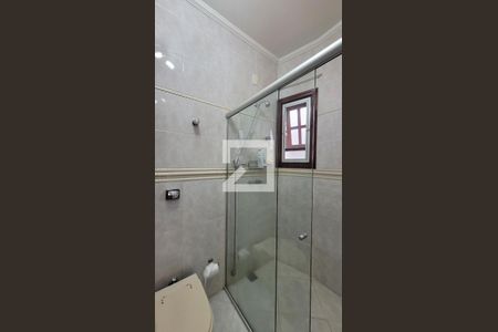 Casa à venda com 300m², 4 quartos e 4 vagas Casa à venda com 300m², 4 quartos e 4 vagasBanheiro Social