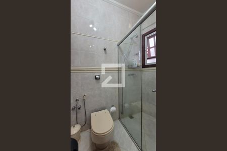 Casa à venda com 300m², 4 quartos e 4 vagas Casa à venda com 300m², 4 quartos e 4 vagasBanheiro Social