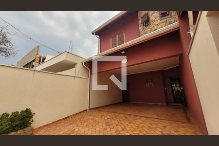Casa à venda com 300m², 4 quartos e 4 vagas Casa à venda com 300m², 4 quartos e 4 vagasGaragem