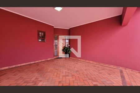 Casa à venda com 300m², 4 quartos e 4 vagas Casa à venda com 300m², 4 quartos e 4 vagasGaragem