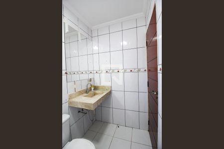 Banheiro da Suíte de casa de condomínio para alugar com 3 quartos, 151m² em Loteamento Dinora Rosa, Sorocaba