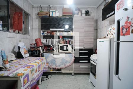 Cozinha de casa à venda com 3 quartos, 130m² em Vila Nhocune, São Paulo