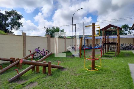 Apartamento para alugar com 60m², 2 quartos e 1 vaga Apartamento para alugar com 60m², 2 quartos e 1 vagaÁrea comum - Playground