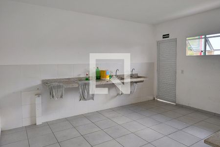 Apartamento para alugar com 60m², 2 quartos e 1 vaga Apartamento para alugar com 60m², 2 quartos e 1 vagaÁrea comum - Salão de festas
