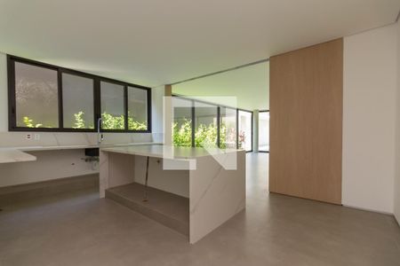 Casa à venda com 518m², 6 quartos e sem vagaCozinha