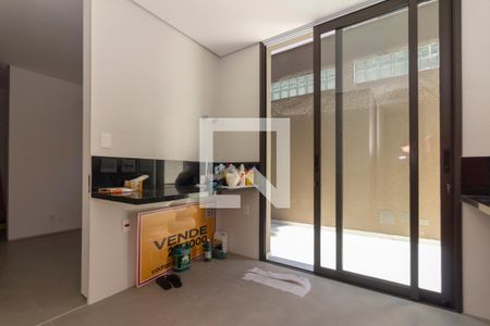 Casa à venda com 518m², 6 quartos e sem vagaÁrea de Serviço