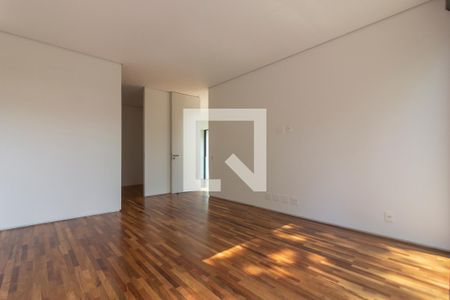 Suíte 1 de casa à venda com 6 quartos, 518m² em Alto de Pinheiros, São Paulo