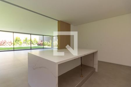 Casa à venda com 518m², 6 quartos e sem vagaCozinha