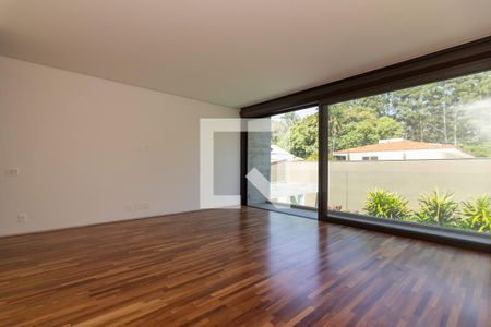 Casa à venda com 518m², 6 quartos e sem vagaSuíte 4