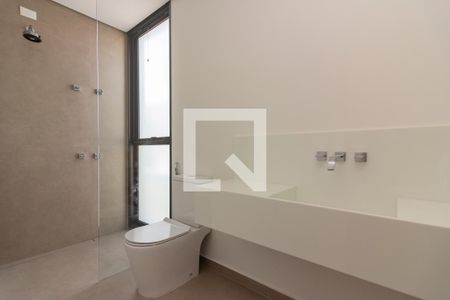 Casa à venda com 518m², 6 quartos e sem vagaBanheiro da Suíte 2