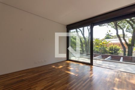 Suíte 1 de casa à venda com 6 quartos, 518m² em Alto de Pinheiros, São Paulo