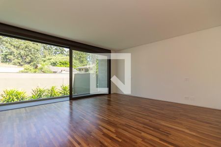 Casa à venda com 518m², 6 quartos e sem vagaSuíte 4