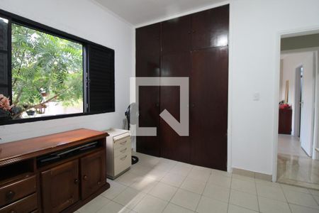 Casa à venda com 364m², 3 quartos e 4 vagasQuarto 2