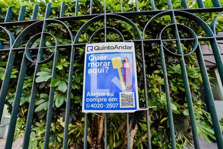 Apartamento à venda com 130m², 3 quartos e 1 vagaPlaquinha na fachada