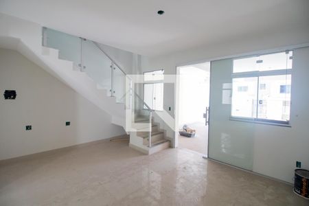 Sala de casa à venda com 3 quartos, 85m² em Senhora das Gracas, Betim
