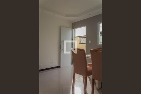 Casa à venda com 180m², 3 quartos e 2 vagas Casa à venda com 180m², 3 quartos e 2 vagasSala de Jantar