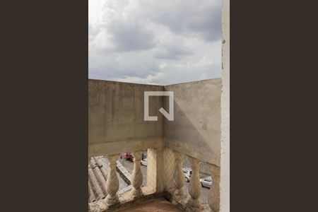 Casa à venda com 180m², 3 quartos e 2 vagas Casa à venda com 180m², 3 quartos e 2 vagasVaranda do Quarto 1