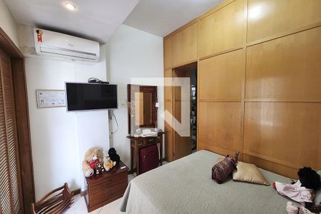 Quarto 1 de apartamento para alugar com 1 quarto, 84m² em Flamengo, Rio de Janeiro