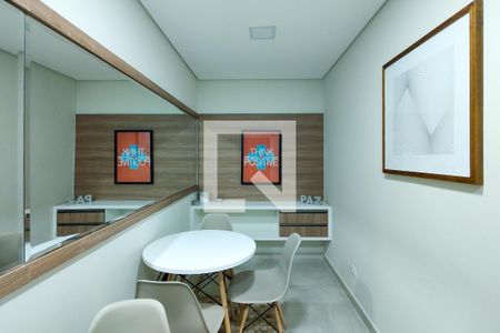 Apartamento para alugar com 101m², 2 quartos e 1 vaga Apartamento para alugar com 101m², 2 quartos e 1 vagaÁrea comum