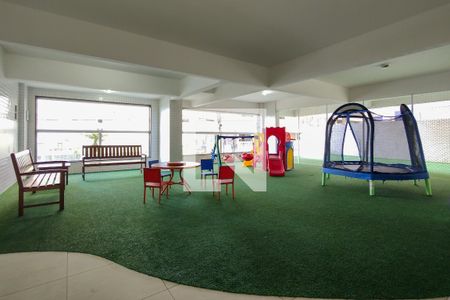 Apartamento para alugar com 101m², 2 quartos e 1 vaga Apartamento para alugar com 101m², 2 quartos e 1 vagaÁrea comum - Playground