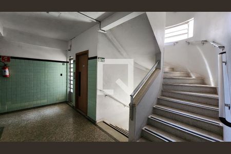 Apartamento para alugar com 39m², 1 quarto e 1 vagaEscada