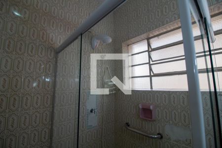 Banheiro de casa à venda com 2 quartos, 130m² em Jardim Promissão, São Paulo