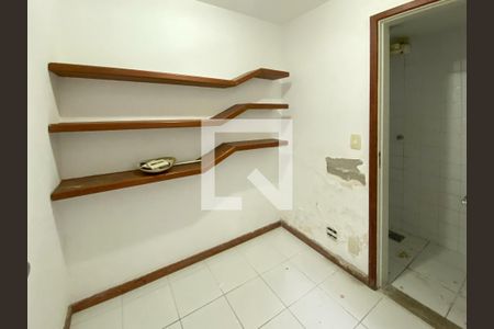 Apartamento à venda com 128m², 3 quartos e 1 vagaQuarto de Serviço