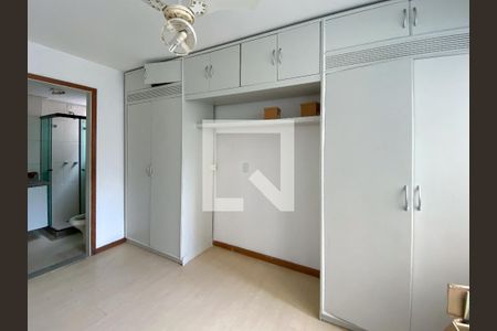 Apartamento à venda com 128m², 3 quartos e 1 vagaSuíte 