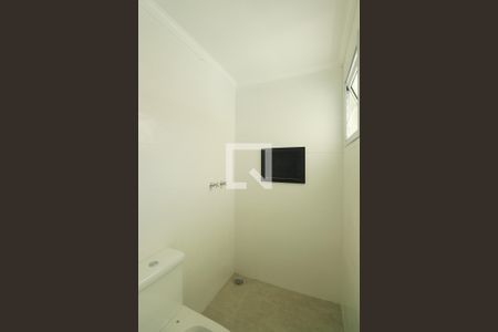 Suíte - Banheiro do Quarto 1 de apartamento para alugar com 2 quartos, 70m² em Parque das Nações, Santo André