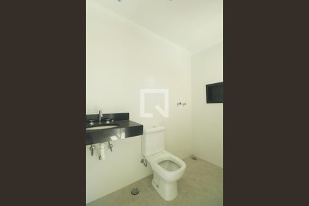 Suíte - Banheiro do Quarto 1 de apartamento para alugar com 2 quartos, 70m² em Parque das Nações, Santo André