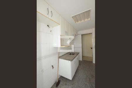 Apartamento à venda com 58m², 2 quartos e 1 vagaCozinha