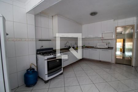 Casa para alugar com 100m², 2 quartos e 1 vagaCozinha