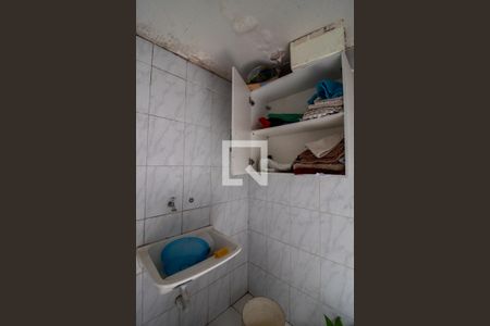 Casa para alugar com 100m², 2 quartos e 1 vagaQuintal