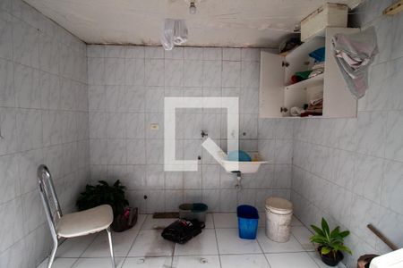 Casa para alugar com 100m², 2 quartos e 1 vagaQuintal