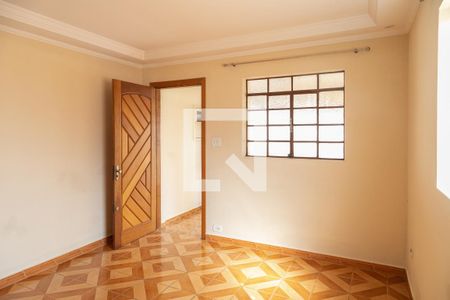 Sala de casa para alugar com 2 quartos, 200m² em Vila Ponte Rasa, São Paulo