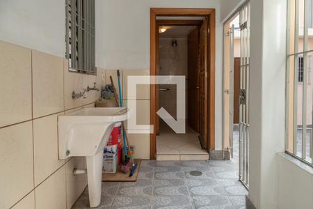 Casa para alugar com 200m², 2 quartos e 1 vagaÁrea de Serviço