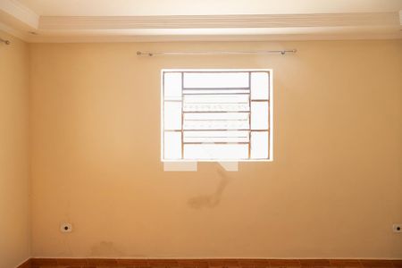 Sala de casa para alugar com 2 quartos, 200m² em Vila Ponte Rasa, São Paulo