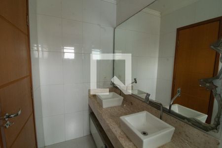 Casa à venda com 200m², 3 quartos e sem vagaBanheiro da Suíte 3