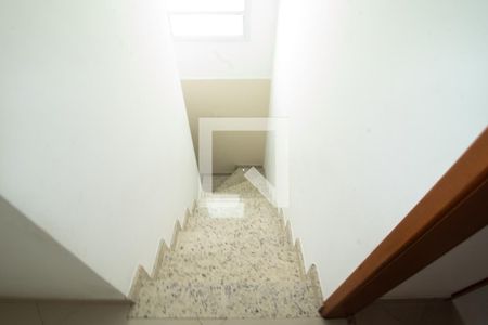 Casa à venda com 200m², 3 quartos e sem vagaEscada