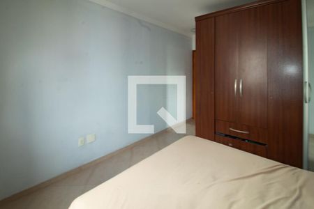 Quarto 1 de casa para alugar com 3 quartos, 200m² em Jardim Guanca, São Paulo