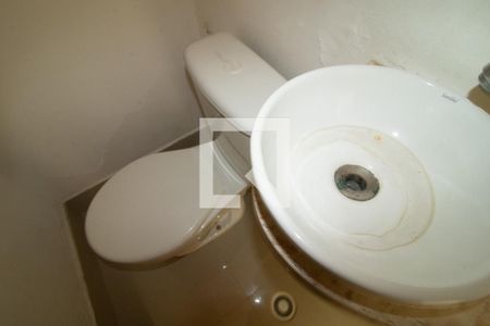 Casa à venda com 200m², 3 quartos e sem vagaLavabo