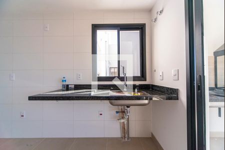 Apartamento à venda com 135m², 3 quartos e 3 vagas Apartamento à venda com 135m², 3 quartos e 3 vagasCozinha