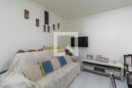 Sala de apartamento à venda com 3 quartos, 67m² em Guarujá, Porto Alegre