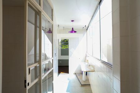 Apartamento para alugar com 80m², 2 quartos e 1 vagaÁrea de Serviço