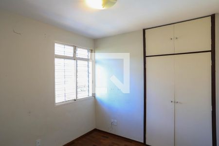 Quarto 1 de apartamento para alugar com 2 quartos, 80m² em Serra, Belo Horizonte